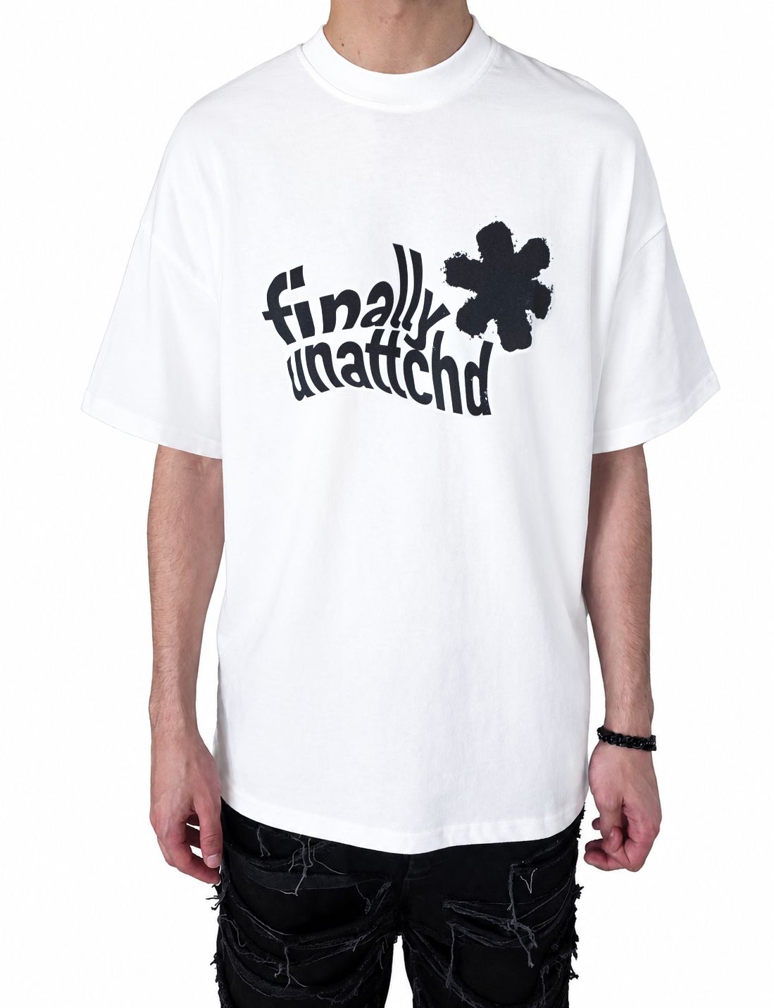 ‘FINALLY’ OVERSIZED TEE